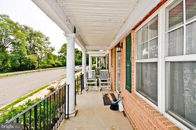 923 Blakney Ln SE, Washington, DC 20032 - photo 4