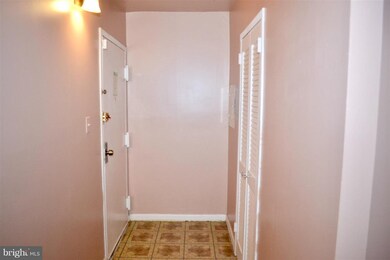 2230 Castle Rock Square unit 22C, Reston, VA 20191 - photo 5