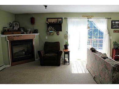 30 Carrington St, Blackstone, MA 01504 - photo 5