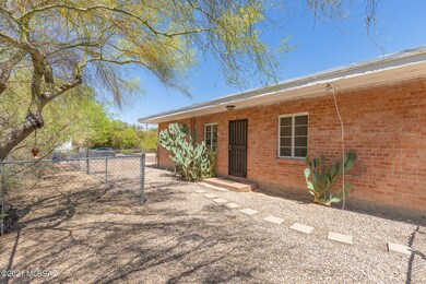 1822 E 8th St, Tucson, AZ 85719 - photo 5