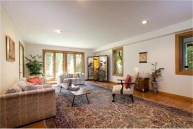 127 Laurelwood Dr, Carlisle, MA 01741 - photo 4