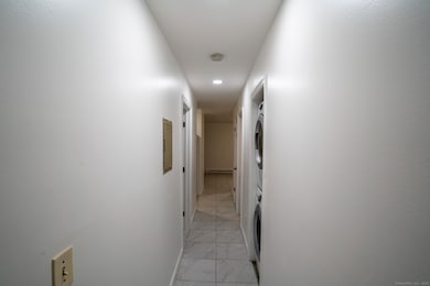 81 Coalpit Hill Rd unit B, Danbury, CT 06810 - photo 6