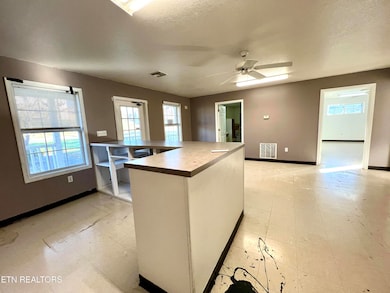 20251112_135440617_iOS