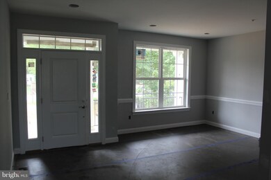 8204 Reecewood Dr, Severn, MD 21144 - photo 6