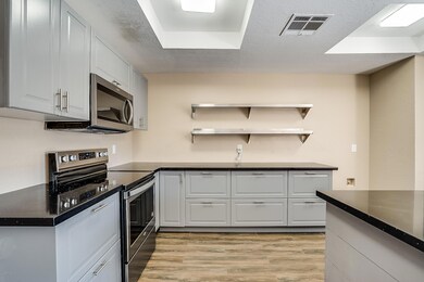 5986 W Tulsa St, Chandler, AZ 85226 - photo 6