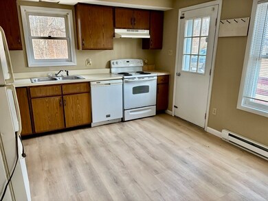 212 Spencer Rd unit 1, Oakham, MA 01068 - photo 3