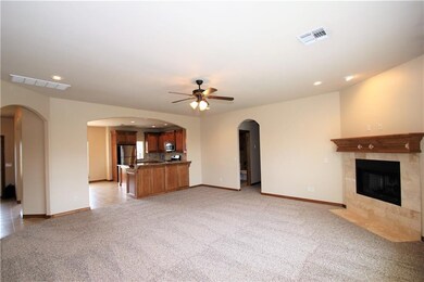 7002 Cherokee Crossing W, Warr Acres, OK 73132 - photo 7