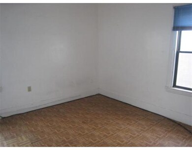 10 Saunders St unit 12, Allston, MA 02134 - photo 4