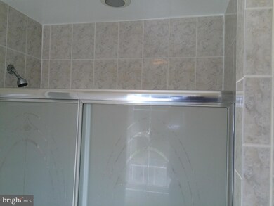 2567 Windbreak Dr, Alexandria, VA 22306 - photo 6