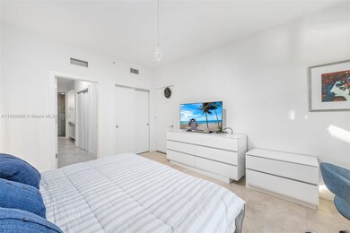 715 Crandon Blvd unit 305, Key Biscayne, FL 33149 - photo 7