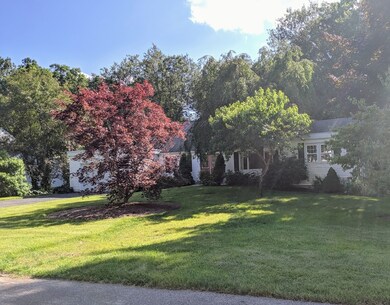 22 Hatters Hill Rd, Medfield, MA 02052 - photo 3