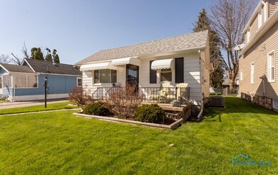 2927 111th St, Toledo, OH 43611 - photo 2