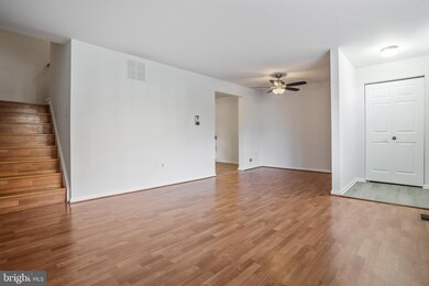 9811 Whiskey Run, Laurel, MD 20723 - photo 3