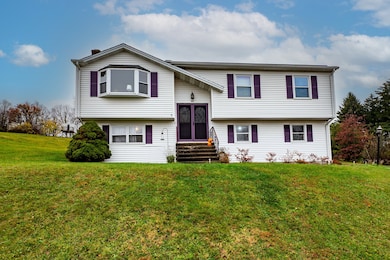 52 Cimarron Rd, Middletown, CT 06457 - photo 3