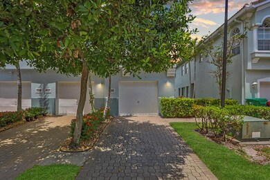 3085 Laurel Ridge Cir, Riviera Beach, FL 33404 - photo 2