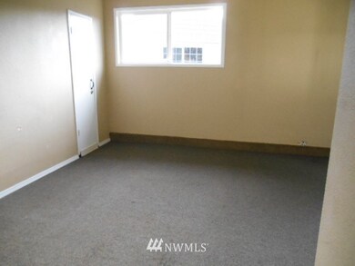 unlisted-address, Longview, WA 98632 - photo 7