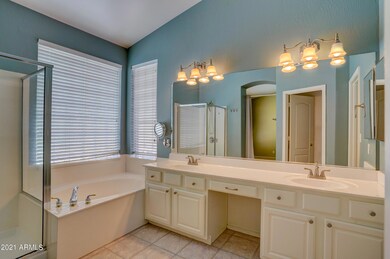 06-4038 E Aspen Way-24