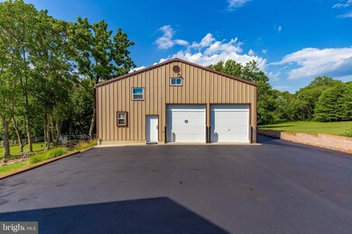 12701 Prices Distillery Rd, Damascus, MD 20872 - photo 2