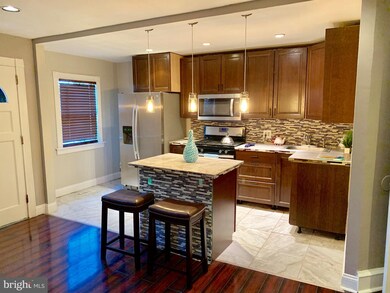 134 W 7th St, Lansdale, PA 19446 - photo 3