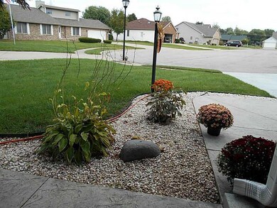 4645 Fox Ridge Ct, Columbus, IN 47203 - photo 3