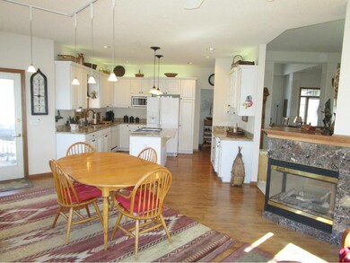 Spacious,open and bright kitchen with ample cabine