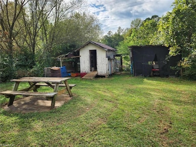 1271 Thayer Rd, Trinity, NC 27370 - photo 7