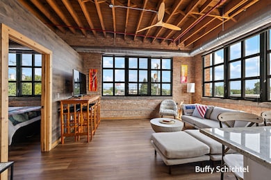 14-web-or-mls-2R9A9645