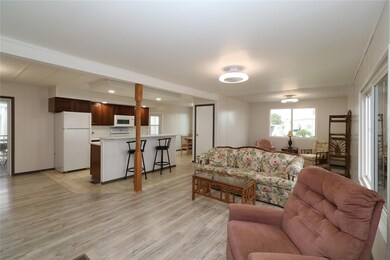 125 Saint Johns Way W, Apollo Beach, FL 33572 - photo 3