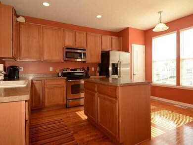 12646 Chancery Ln, Fishers, IN 46037 - photo 7