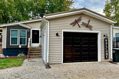 2644 E Skinner Lake Dr N, Albion, IN 46701 - photo 5