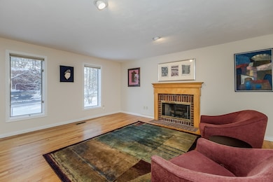481 Old Farm Rd, Amherst, MA 01002 - photo 4