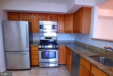 12225 Fairfield House Dr unit 112C, Fairfax, VA 22033 - photo 2