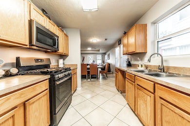 10410 Templeridge Ln, Houston, TX 77075 - photo 2