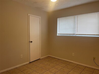 10106 Heather Hill Dr, Houston, TX 77086 - photo 6