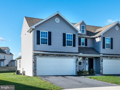 83 Braeburn Way, Palmyra, PA 17078 - photo 2