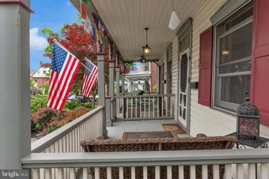 82 S Clinton St, Doylestown, PA 18901 - photo 4