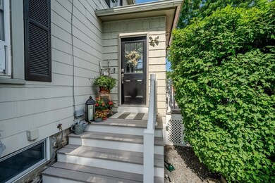 313 Humphrey St, Lowell, MA 01850 - photo 7