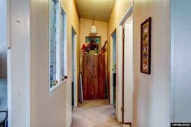 11684 Lark Ct NE, Aurora, OR 97002 - photo 7