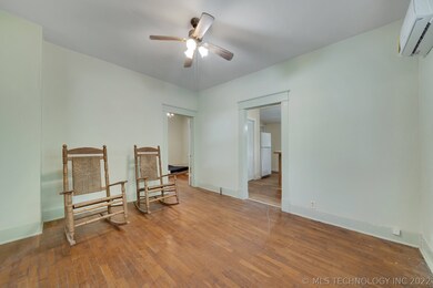 300 N C Ave, Cleveland, OK 74020 - photo 5