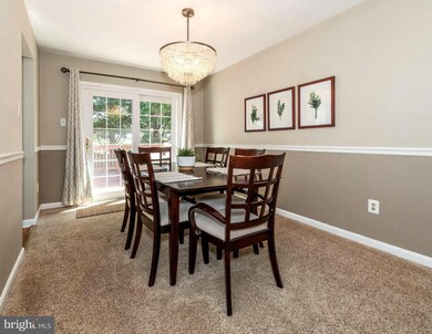 6308 Pitch Pine Ct, Sykesville, MD 21784 - photo 4