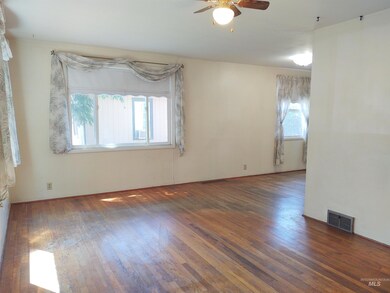 1250 Schodde Ave, Burley, ID 83318 - photo 3