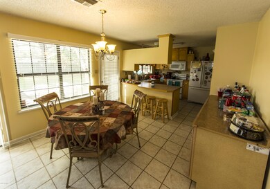 Dining Area 1