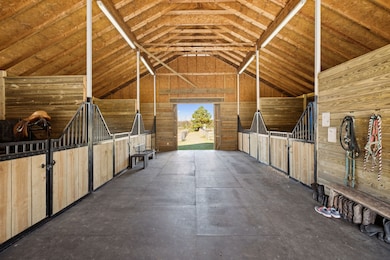 2600 Clanton Rd, Lawrenceburg, TN 38464 - photo 6