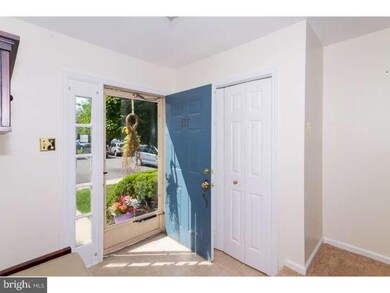 137 Discovery Ct, Norristown, PA 19401 - photo 4