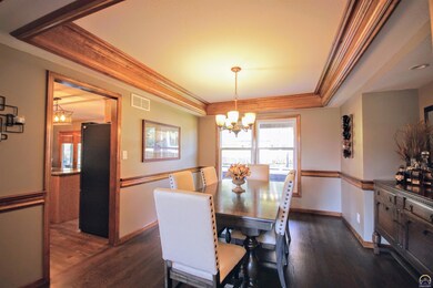 3709 SW Summerfield Dr, Topeka, KS 66610 - photo 4