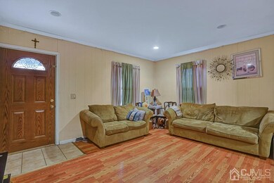 708 Front St, Dunellen, NJ 08812 - photo 3