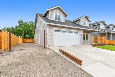 625 Sydney Ct, Central Point, OR 97502 - photo 4