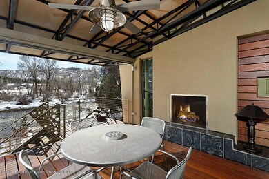 160RiverOak_WEB09