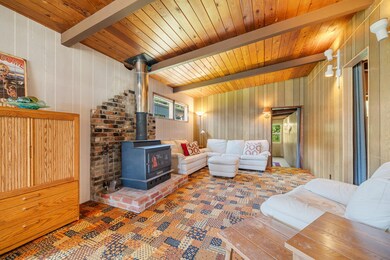 8890 Ocean Crest Ln (8)