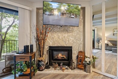 Corner electric fireplace